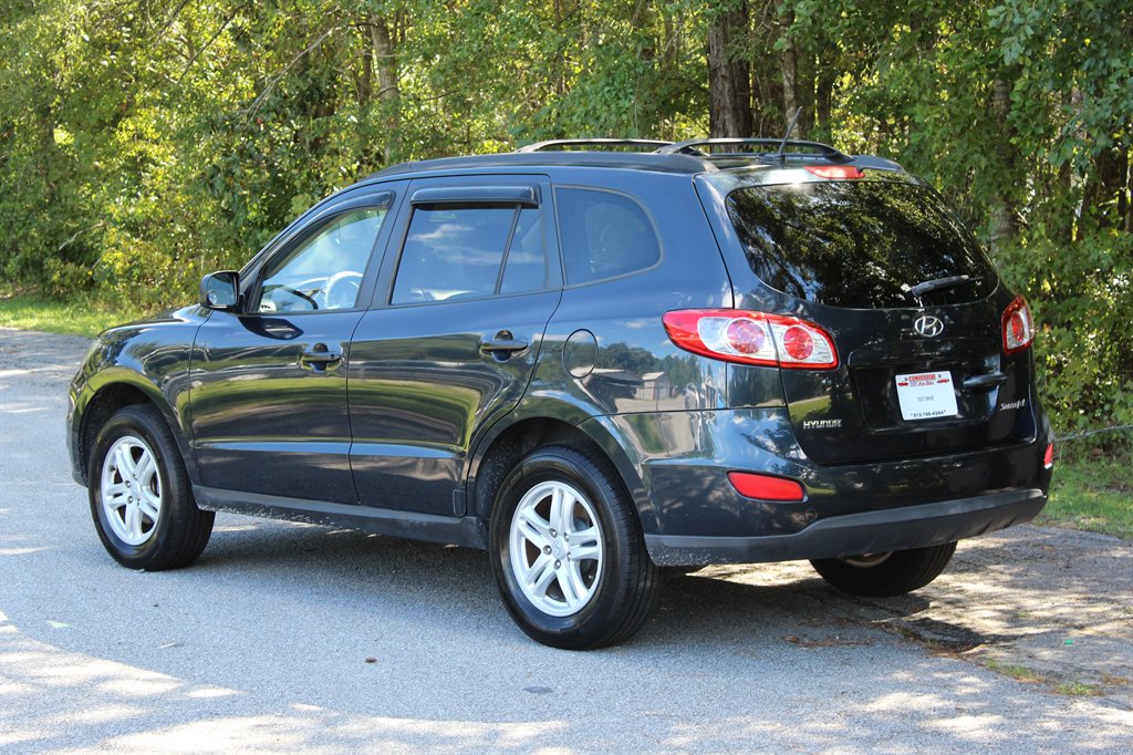 2010 Hyundai Santa Fe - $5,400