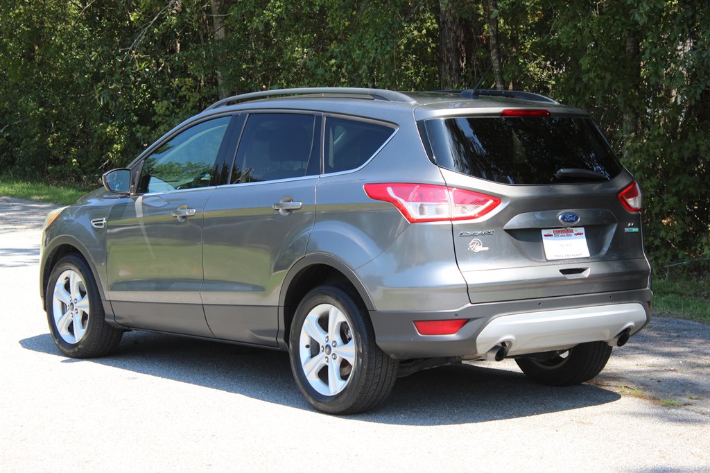 2014 Ford Escape - $6,995