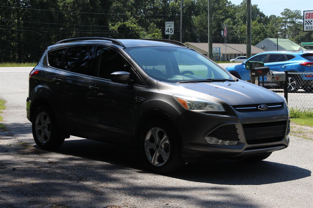 2014 Ford Escape - $6,995
