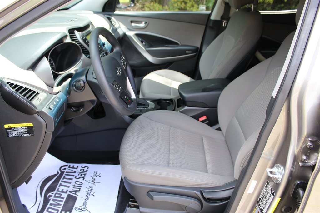 2016 Hyundai Santa Fe Sport - $7,450