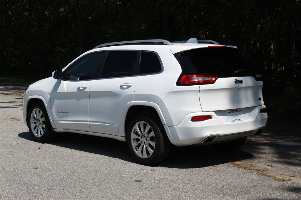 2018 Jeep Cherokee - $11,700