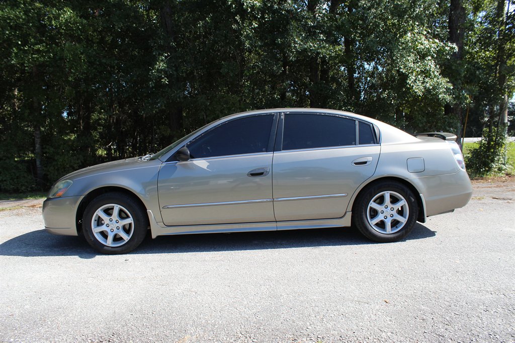 2006 Nissan Altima - $4,995
