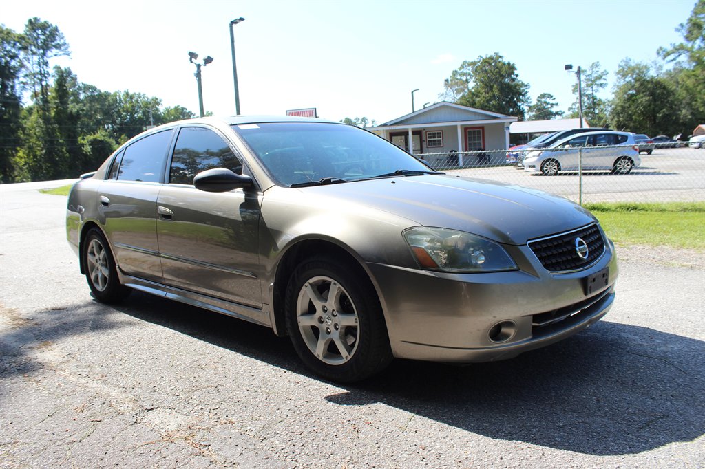 2006 Nissan Altima - $4,995