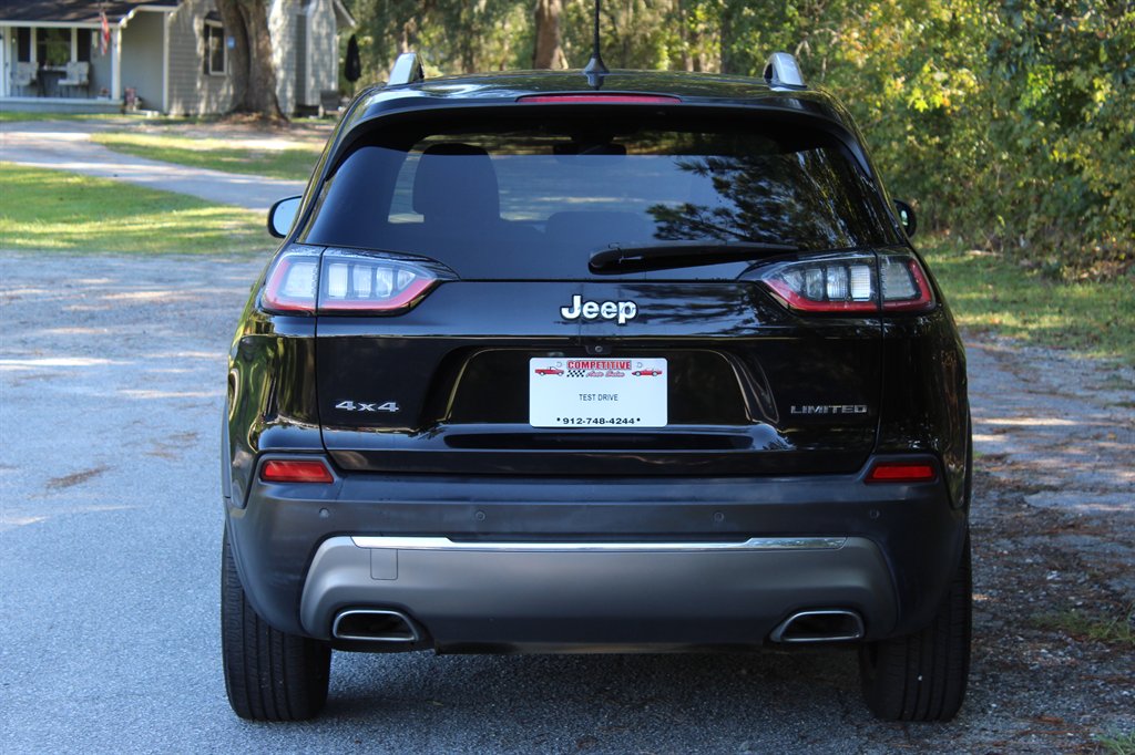 2019 Jeep Cherokee - $9,700