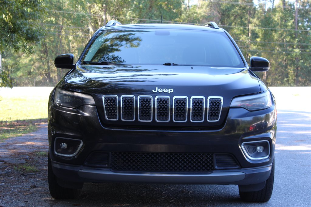 2019 Jeep Cherokee - $9,700