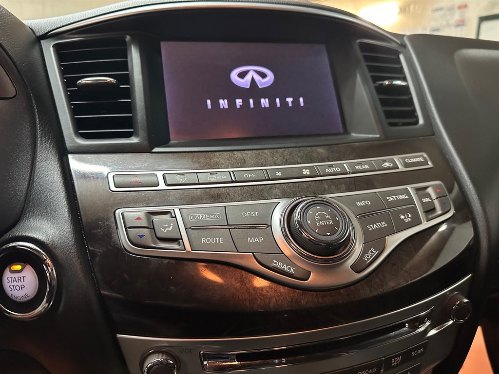 2013 Infiniti JX35 photo