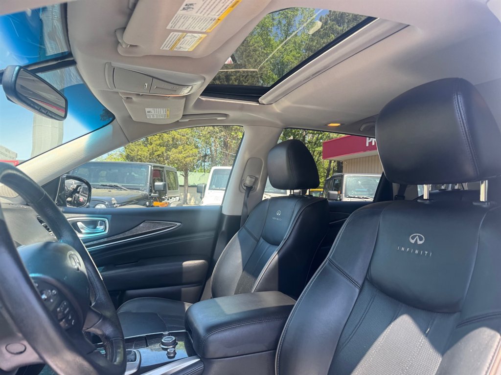 2013 Infiniti JX35 photo