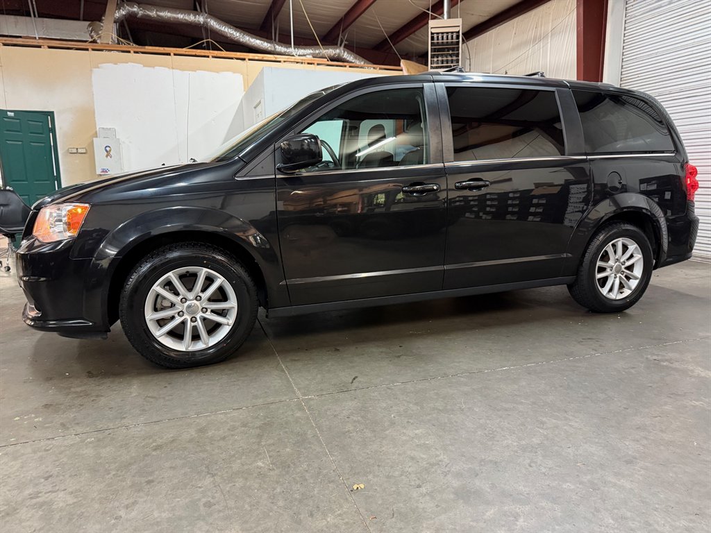 2018 Dodge Grand Caravan SXT photo