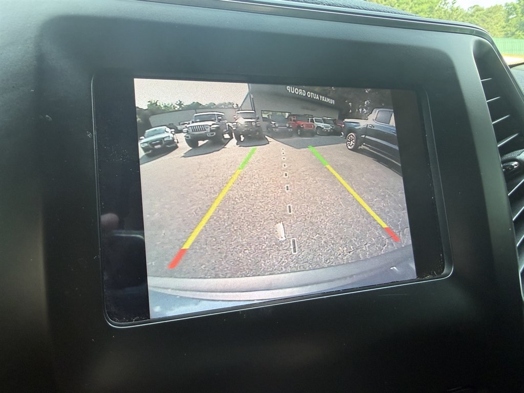 2020 Jeep Cherokee - $12,850