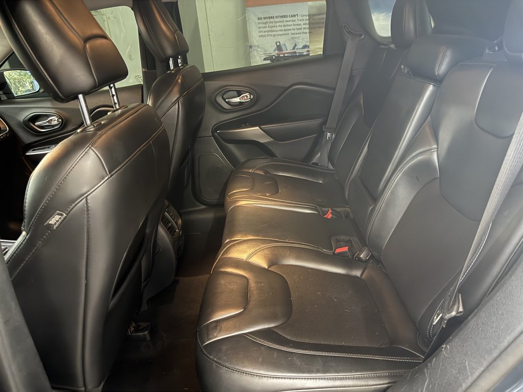 2020 Jeep Cherokee - $12,850