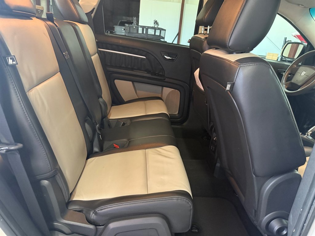 2009 Dodge Journey - $5,925