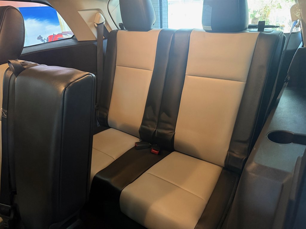 2009 Dodge Journey - $5,925