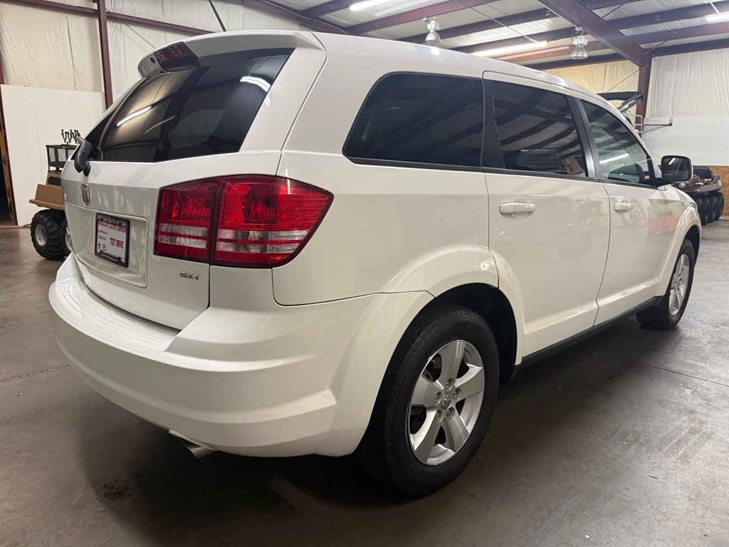 2009 Dodge Journey - $5,925