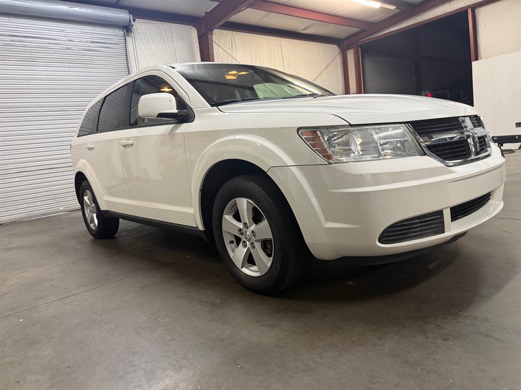 2009 Dodge Journey - $5,925