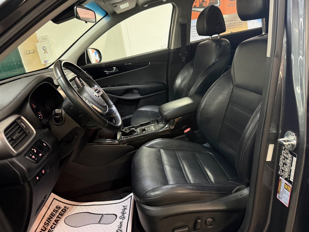 2020 Kia Telluride - $14,950