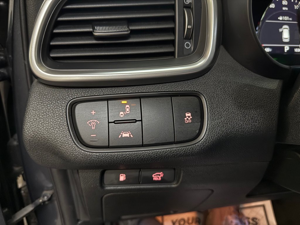 2020 Kia Telluride - $14,950