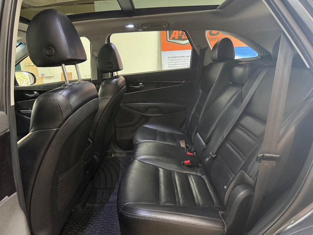 2020 Kia Telluride - $14,950