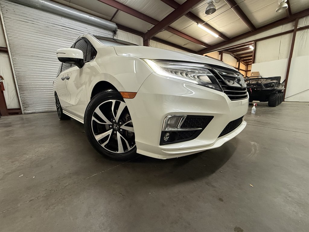 2018 Honda Odyssey - $19,925