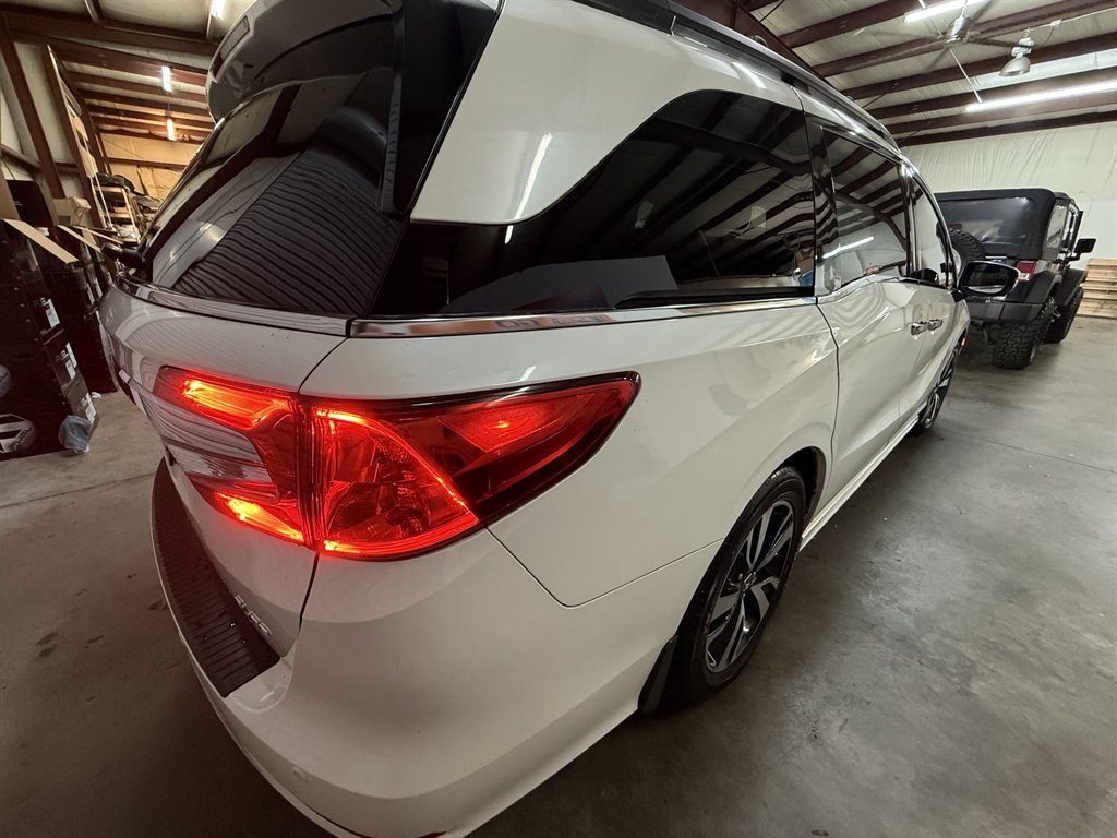 2018 Honda Odyssey - $19,925
