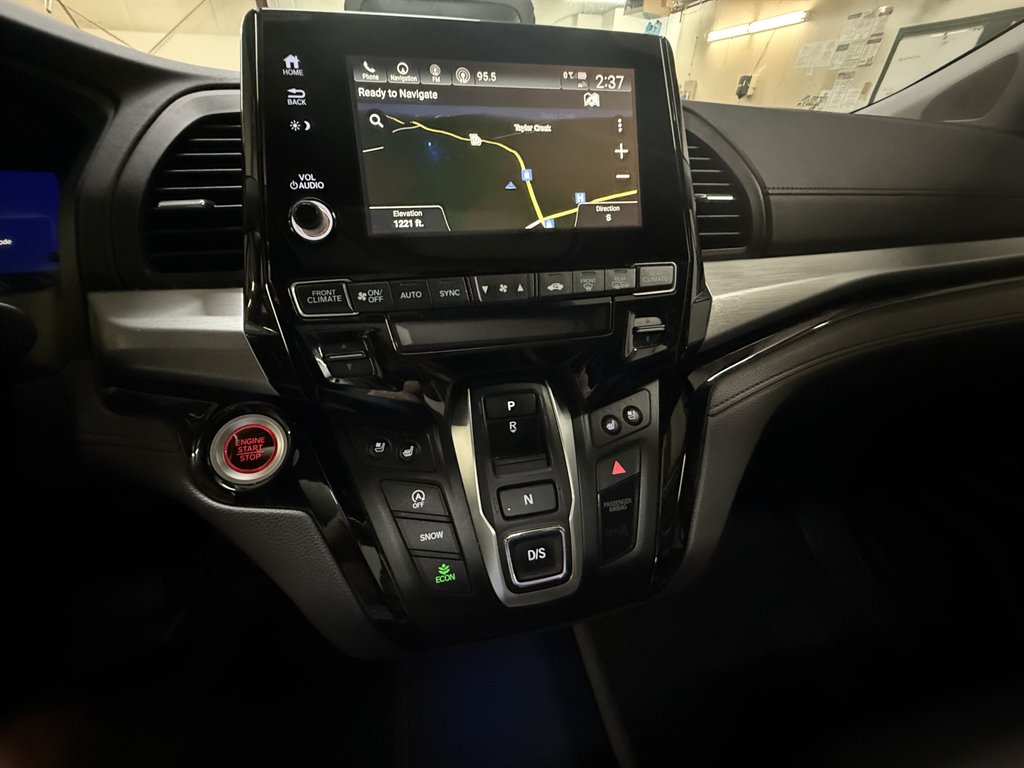 2018 Honda Odyssey - $19,925