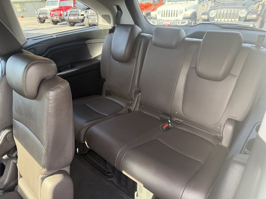 2018 Honda Odyssey - $19,925