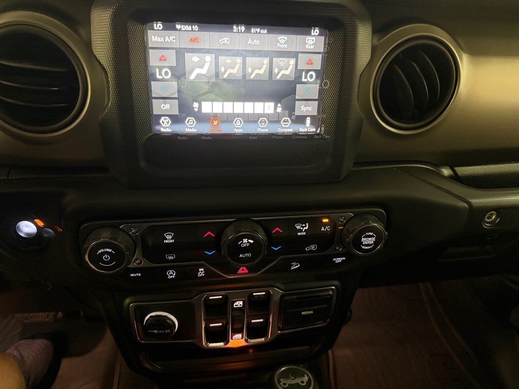 2018 Jeep Wrangler - $22,450