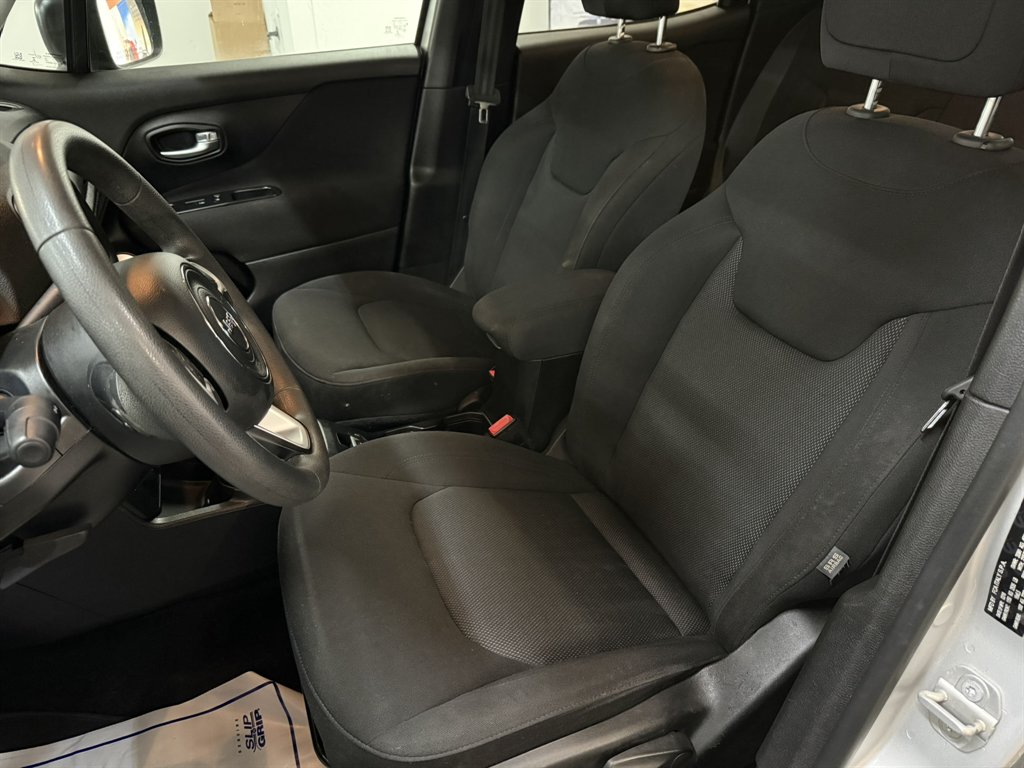 2018 Jeep Renegade - $13,900