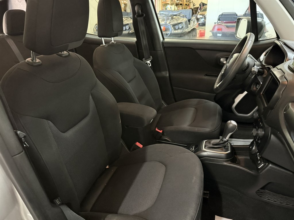 2018 Jeep Renegade - $13,900