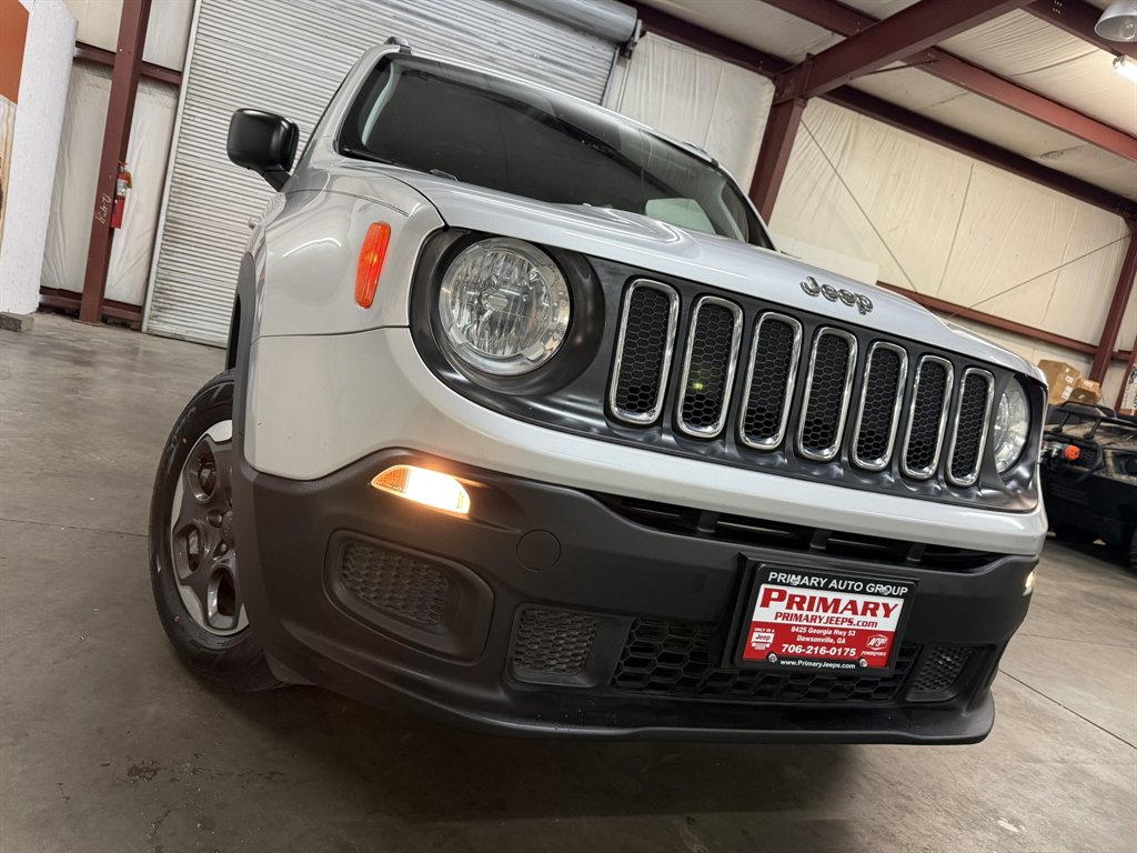 2018 Jeep Renegade - $13,900