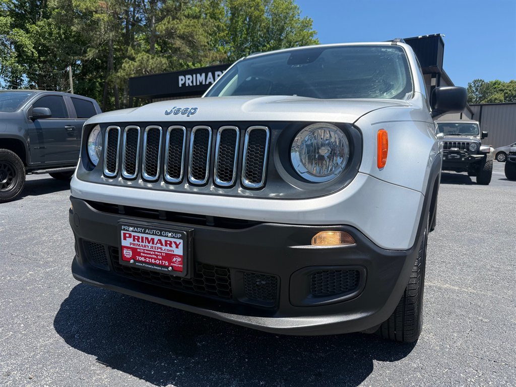 2018 Jeep Renegade - $13,900