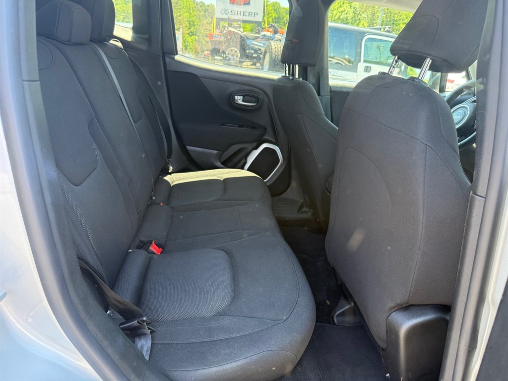 2018 Jeep Renegade - $13,900