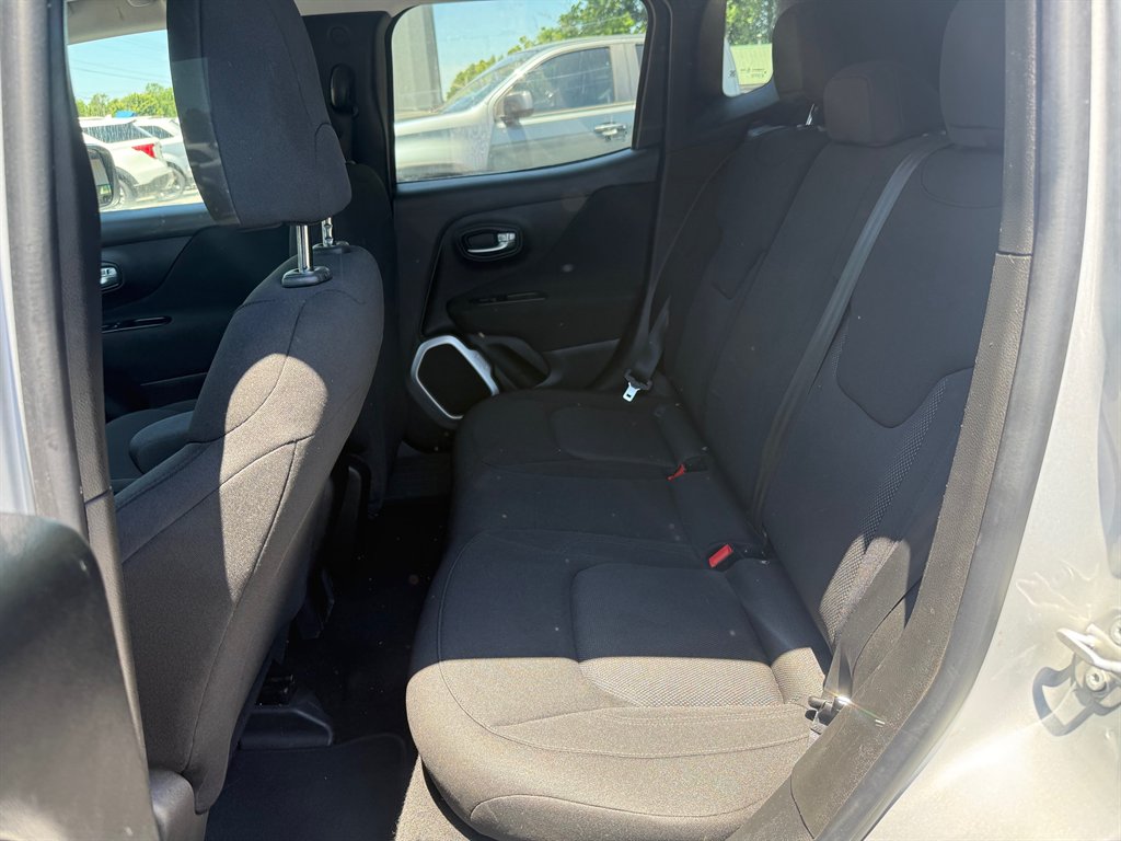 2018 Jeep Renegade - $13,900