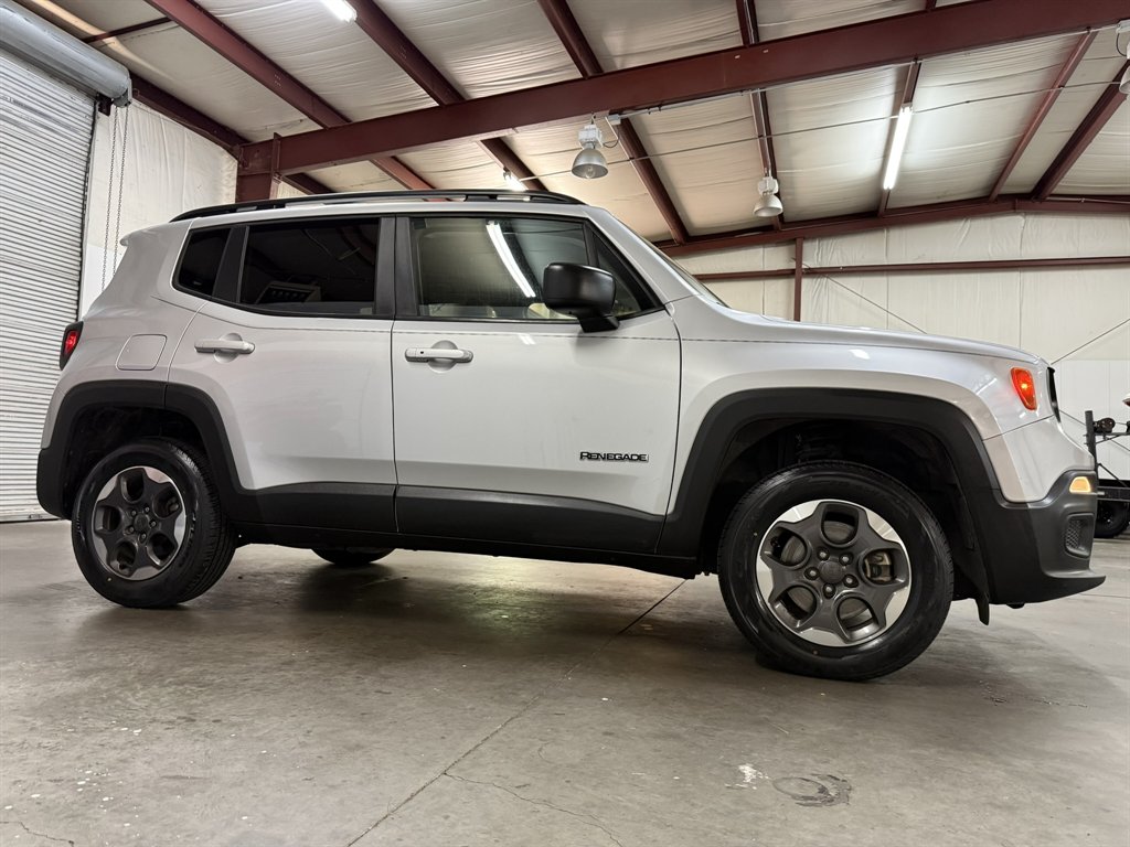 2018 Jeep Renegade - $13,900