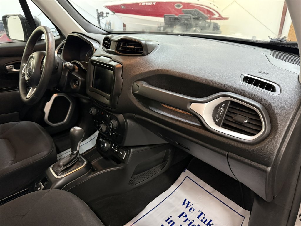 2018 Jeep Renegade - $13,900