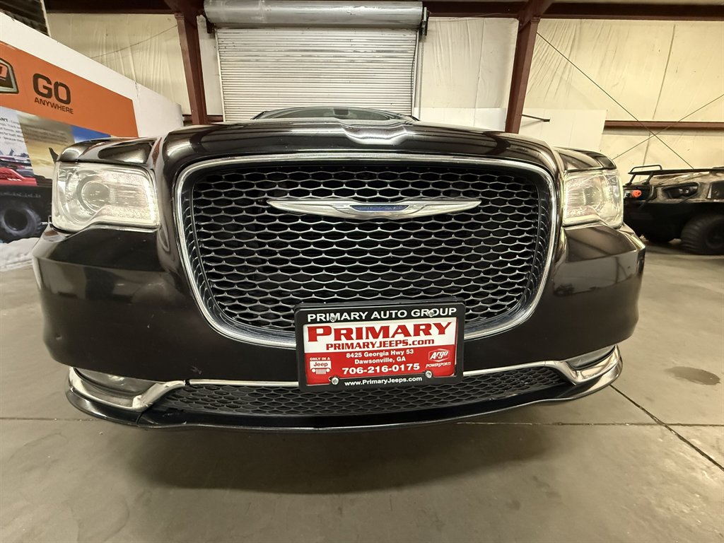 2018 Chrysler 300 - $12,900