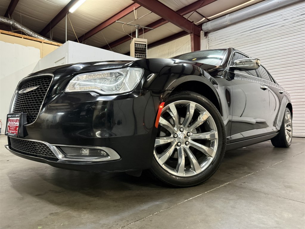 2018 Chrysler 300 - $12,900