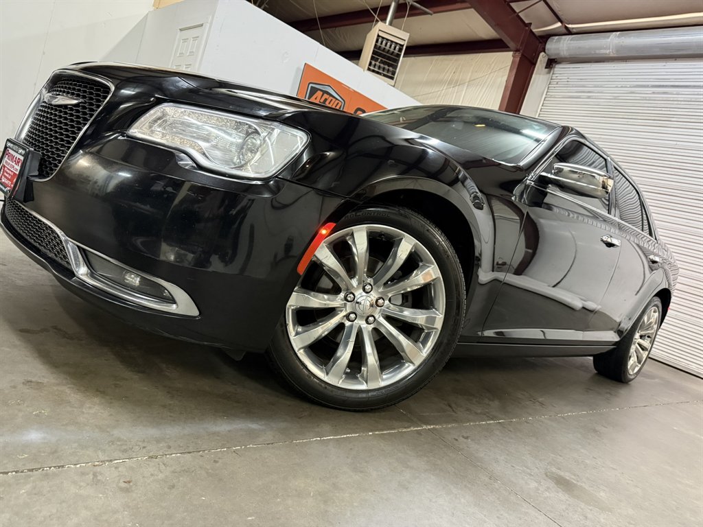 2018 Chrysler 300 - $12,900