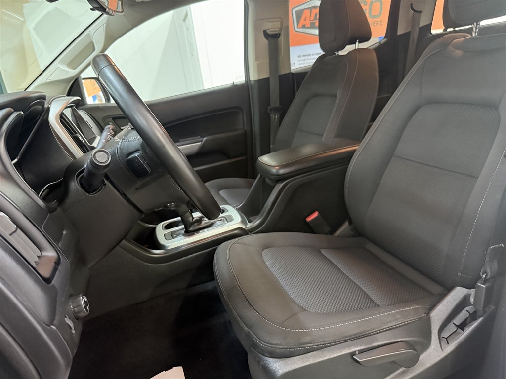 2020 Chevrolet Colorado - $19,700