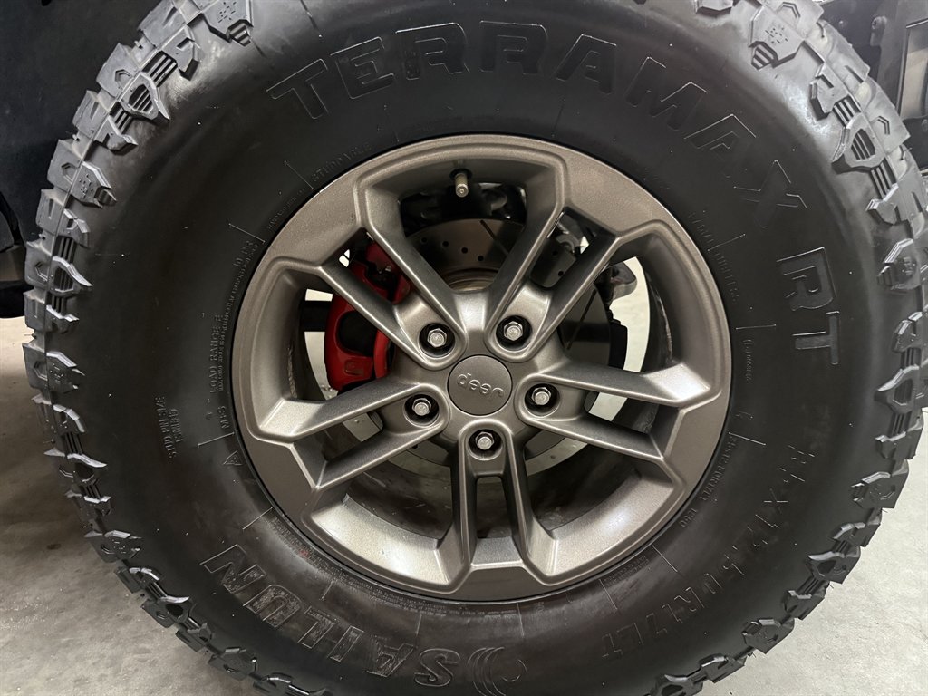 2016 Jeep Wrangler - $18,950
