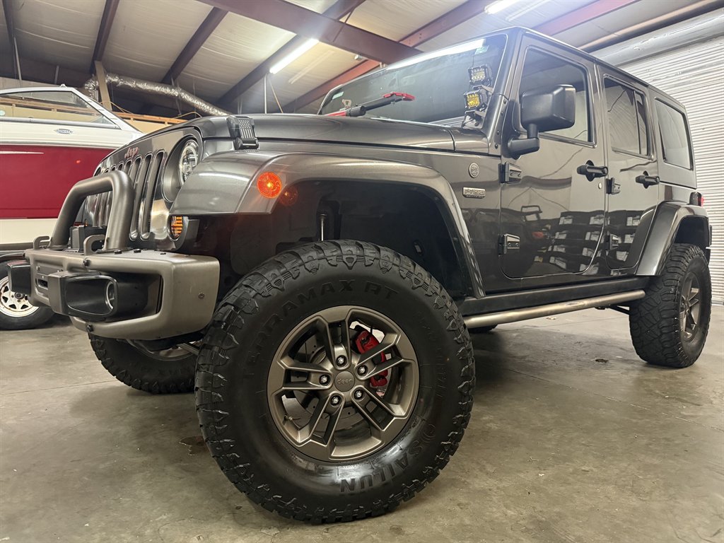 2016 Jeep Wrangler - $18,950