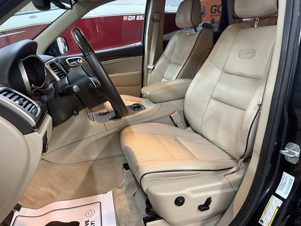2014 Jeep Cherokee - $12,900
