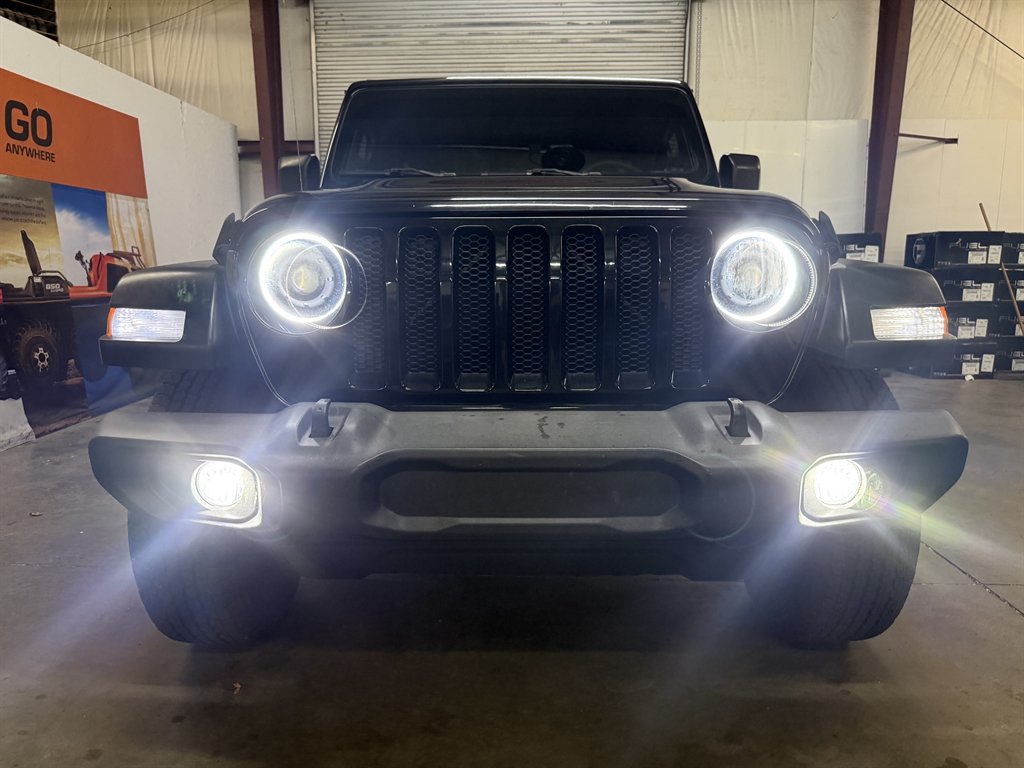 2018 Jeep Wrangler - $18,950