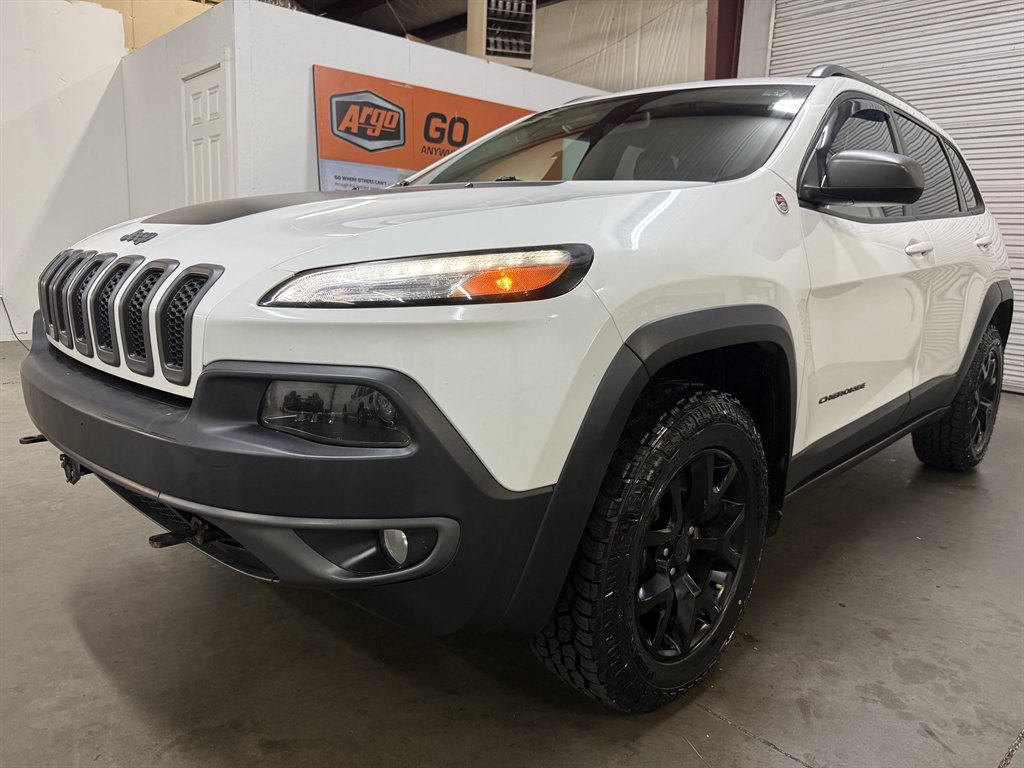 2016 Jeep Cherokee - $12,450