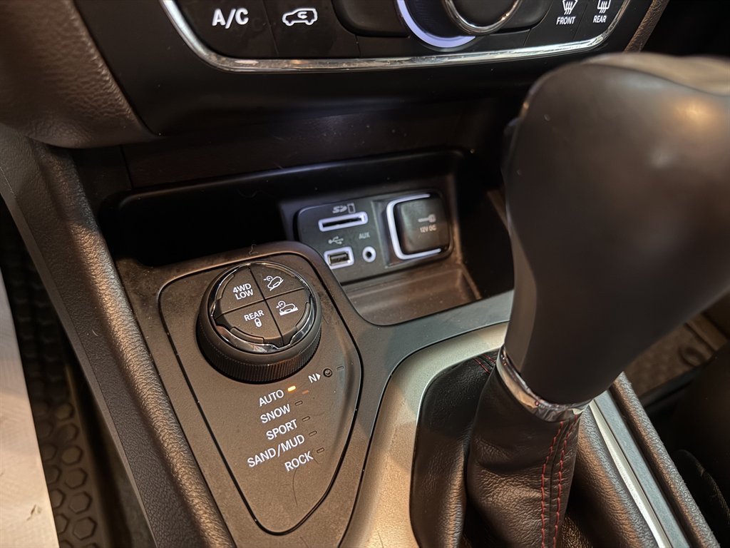 2016 Jeep Cherokee