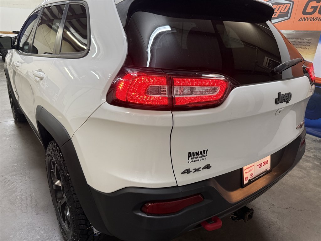 2016 Jeep Cherokee - $12,450