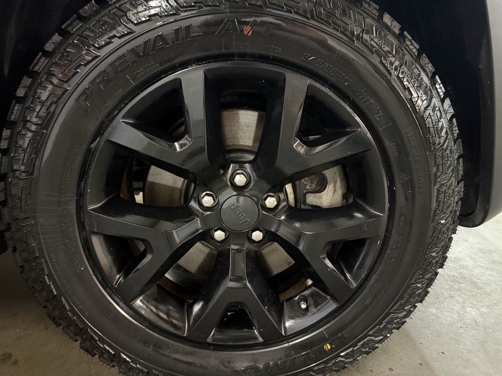 2016 Jeep Cherokee - $12,450