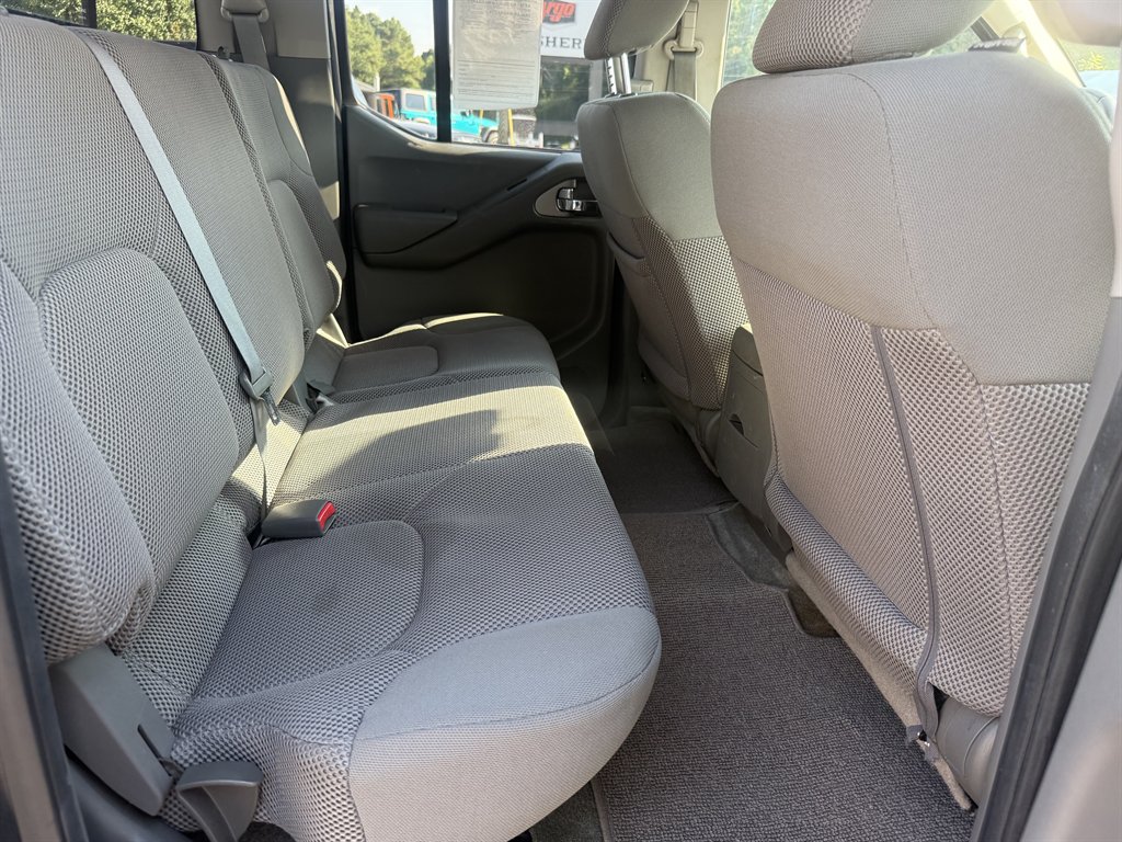 2016 Nissan Frontier - $16,250