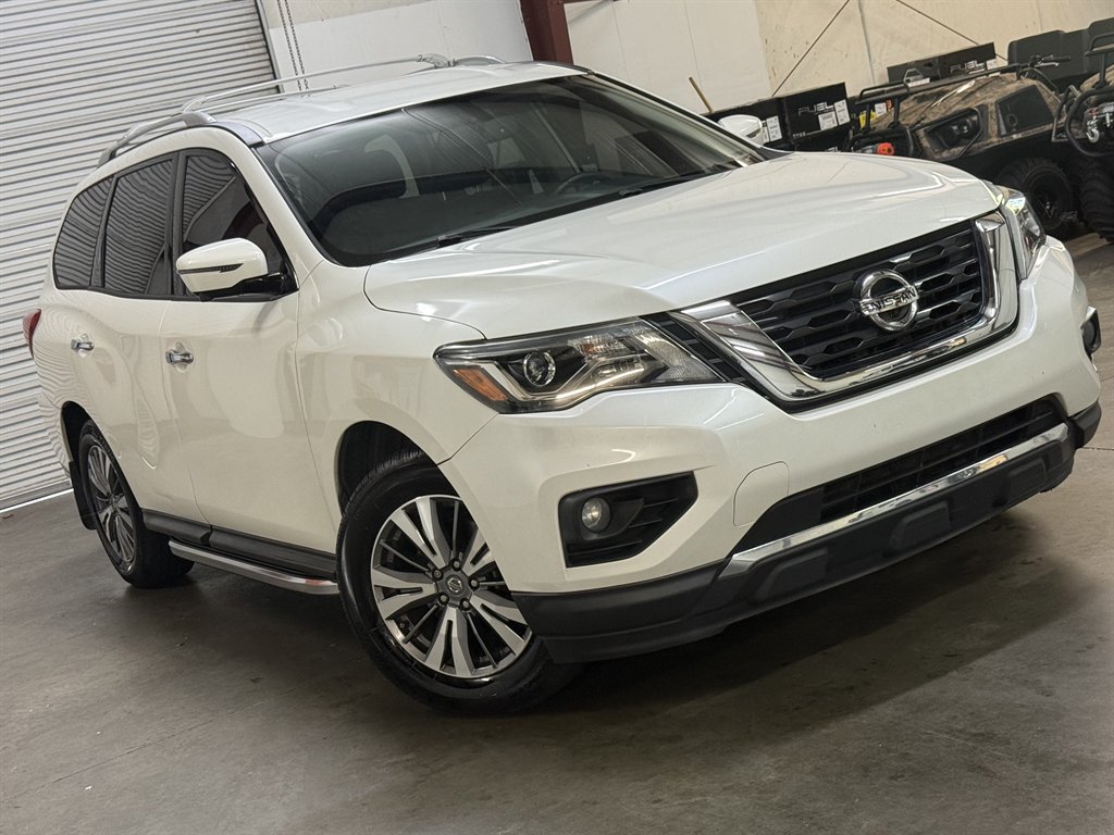 2020 Nissan Pathfinder - $14,950