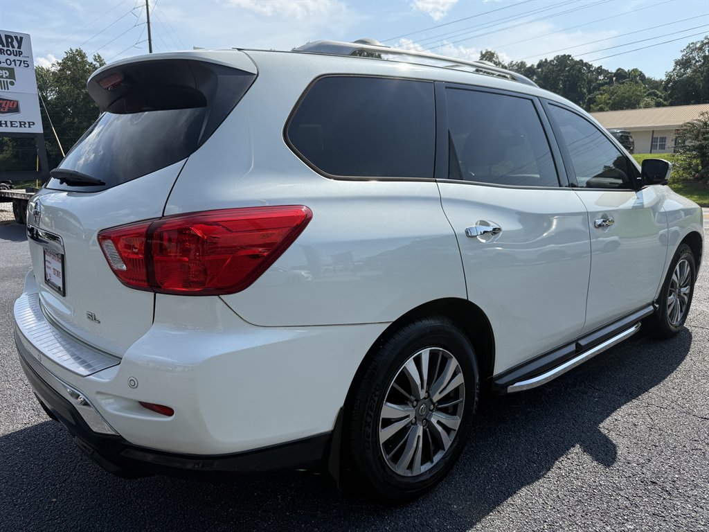 2020 Nissan Pathfinder - $13,950