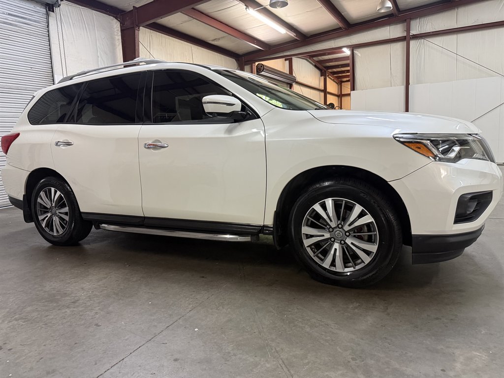 2020 Nissan Pathfinder - $14,950